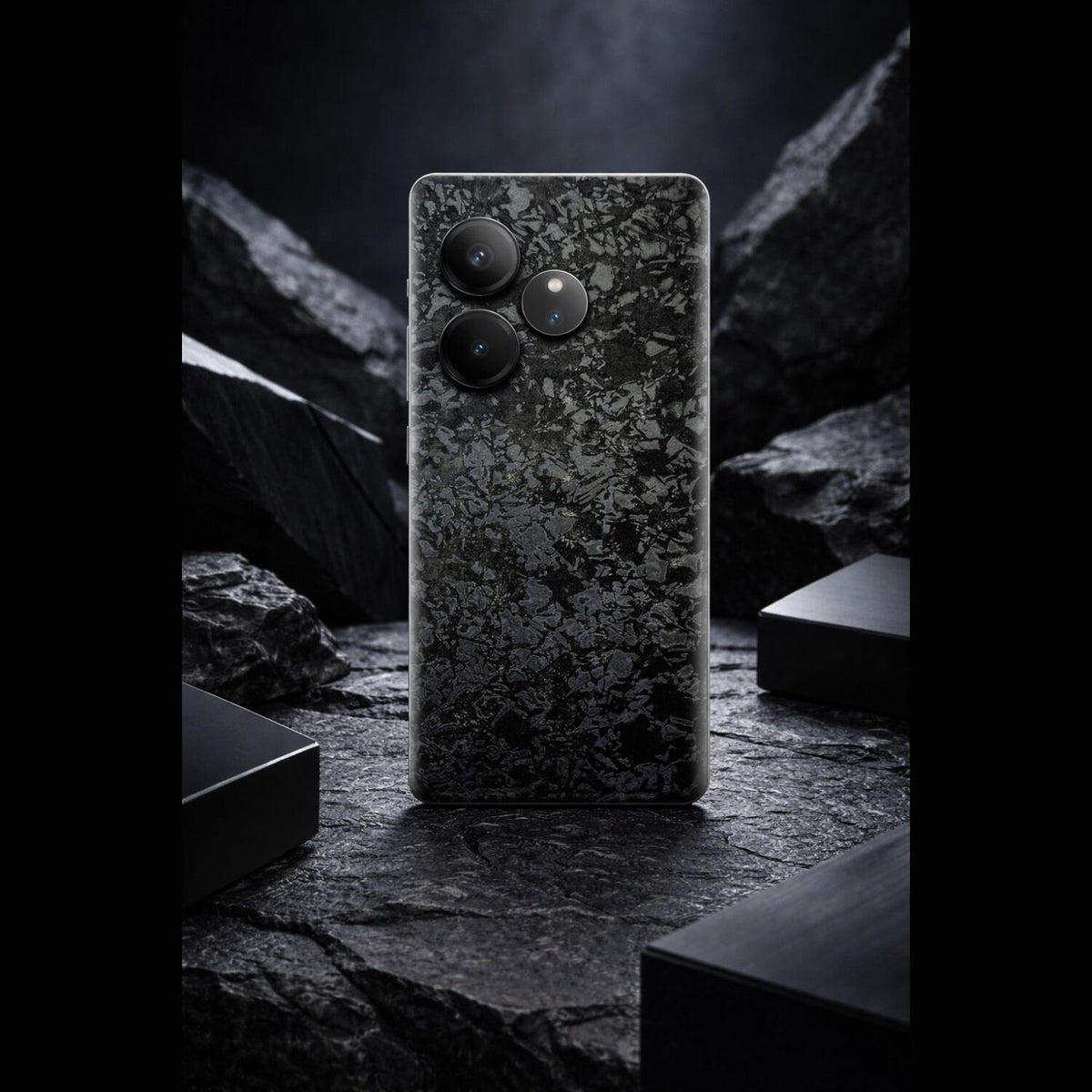 Αυτοκόλλητο Skin Προστασίας Πλάτης Realme GT 6 Gams Premium Vinyl Skin Back Plate - Forged Carbon (GAMS-VNL-SKIN-FC-027-058)