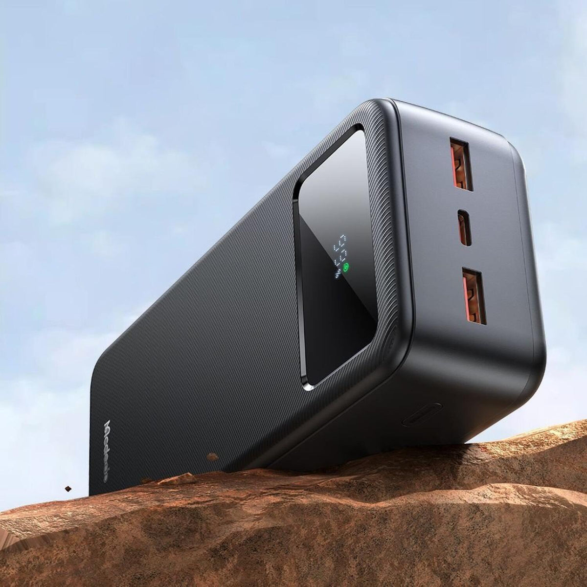 PowerBank Mcdodo με Ψηφιακή Οθόνη LED & Θύρες 2 x USB-A / 1 x Type-C 30.000mAh 22.5W - Black (MC-4240)